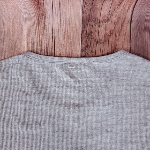 Outerknown Mens Size Small H2OK Tee Long Sleeve Shirt Gray UPF 30+ Performance - Picture 7 of 15